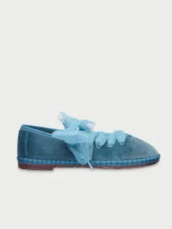 Ginevra Blue|Flabelus Online