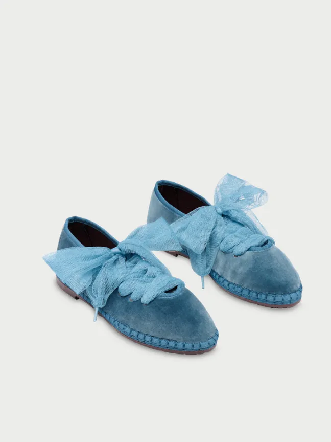 Ginevra Blue|Flabelus Online