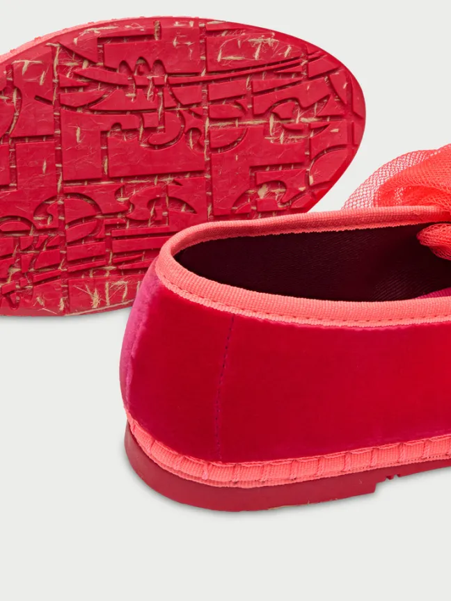 Lady Ginevra Pink|Flabelus Online