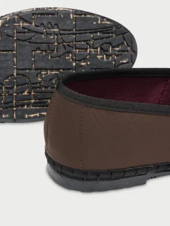 Lewis Oxford Brown|Flabelus Online