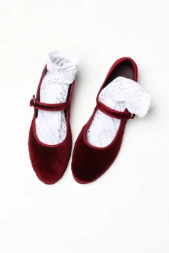 Lucrecia|Flabelus Clearance