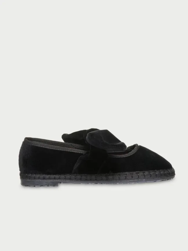 Lyra Black|Flabelus
