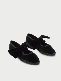Lyra Black|Flabelus