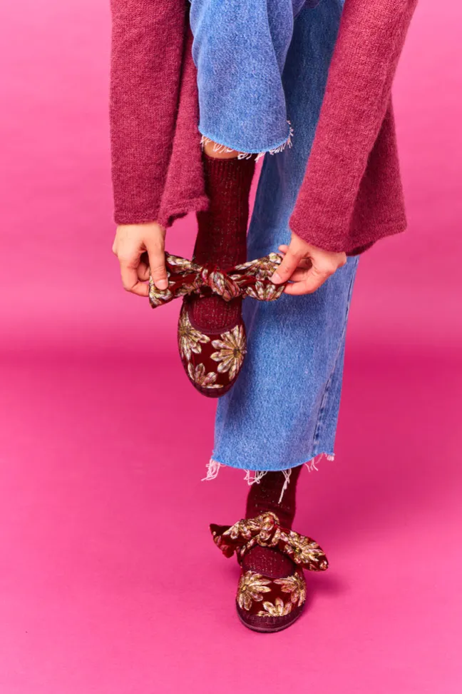 Lyra Petal Burgundy|Flabelus New