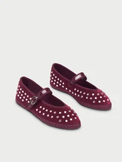 Mae Burgundy|Flabelus Hot