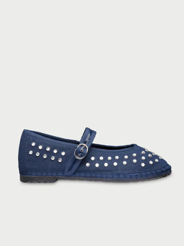 Mae Cristal Rostova|Flabelus Discount