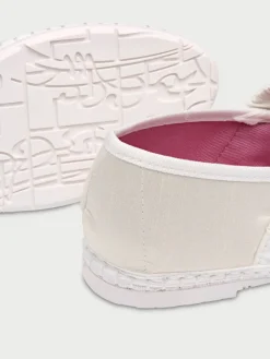 Mafalda White|Flabelus Hot