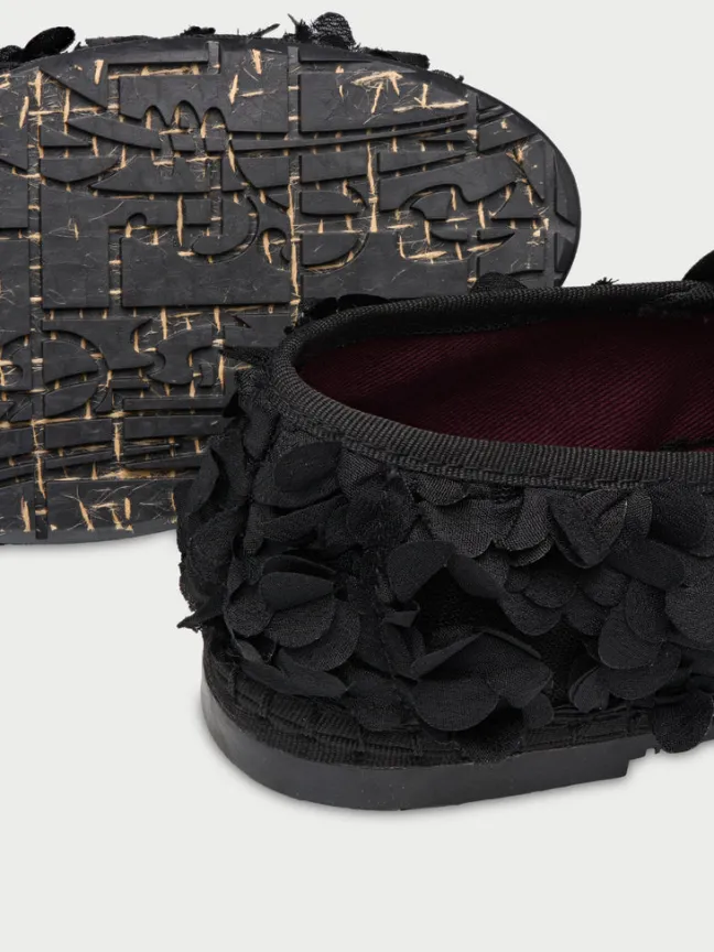 Pierre Lotus Black|Flabelus Clearance